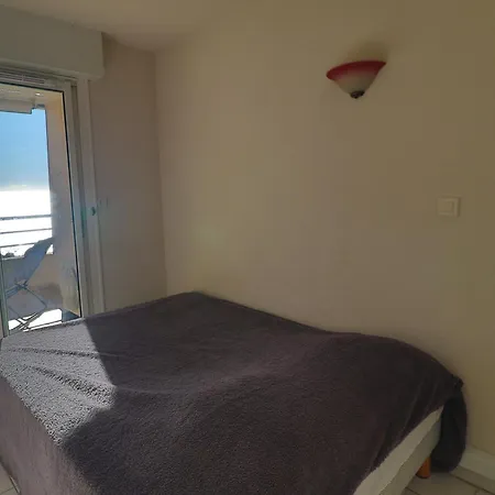 Joli T2 Bord De Avec Clim Et Wifi, - Fr-1-472a-324 Sète