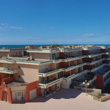 Apartment Joli T2 Bord De Avec Clim Et Wifi, - Fr-1-472a-324 Sète